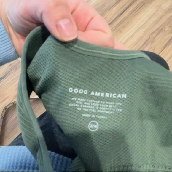 GOOD AMERICAN Seamless Rib Bra - Agave 001 - Picture 5 of 7